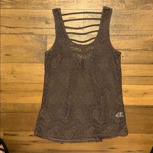 Women’s sleeveless tank
